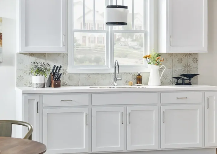 white-shaker-kitchen-cabinets
