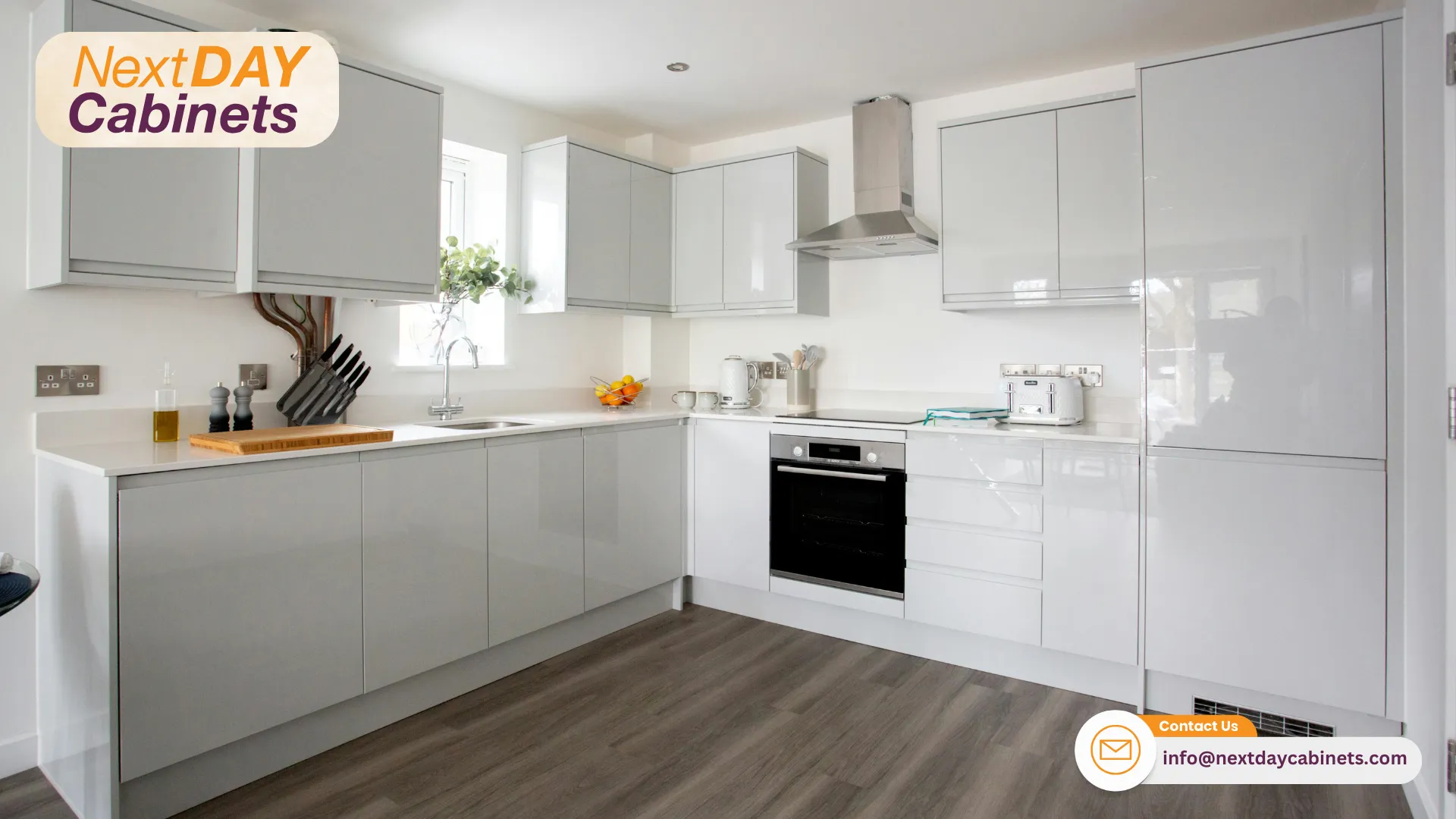 Timeless-Elegant-White-Kitchen-Cabinets